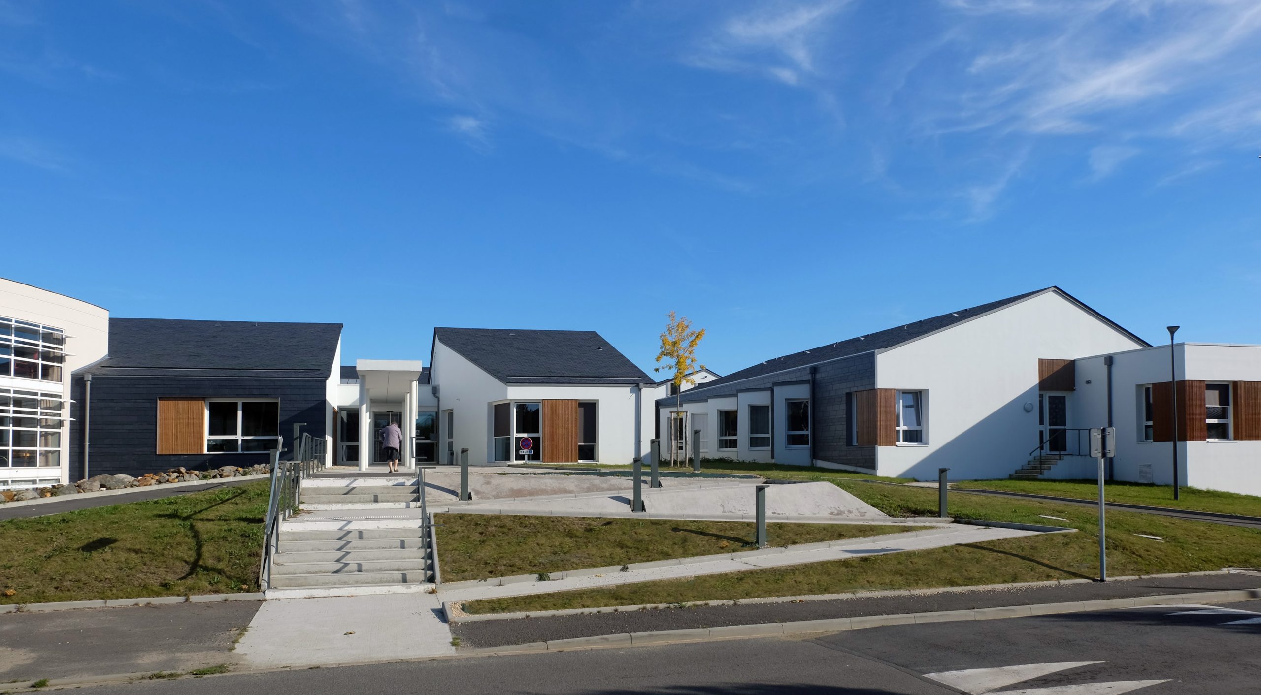 edifices-architectes-ehpad-cias-allonnes-49